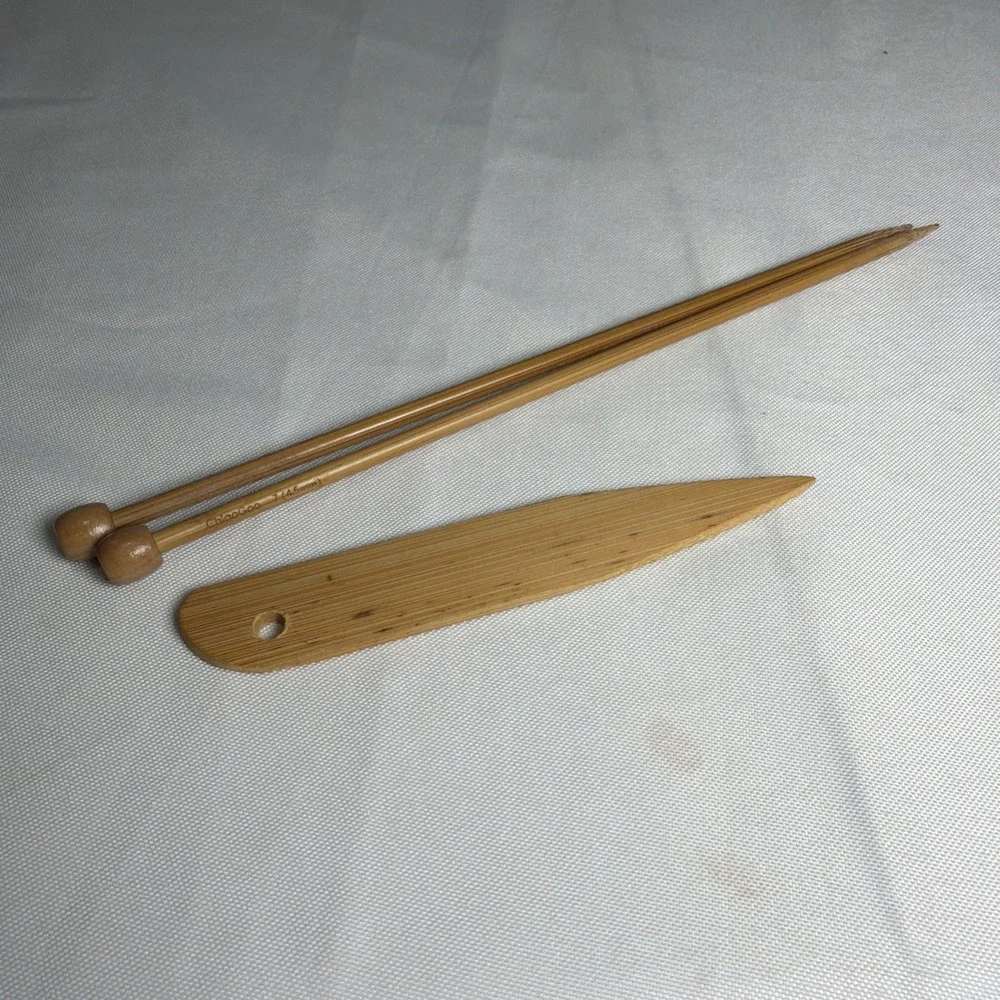 ChiaoGoo Bamboo Knitting Needles #7 (4.5mm) And Point Turner / Seam Creaser
